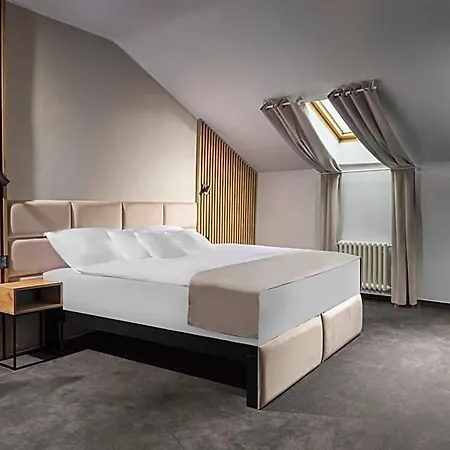 Savorsky 4* Jihlava